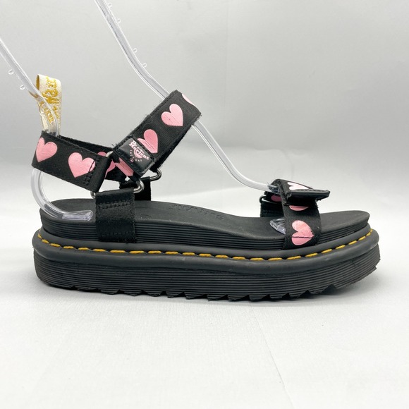 Dr Martens Lazy Oaf Vegan Lo Womens 7 Heart Sandals Platform Strappy Black Pink - Picture 1 of 15